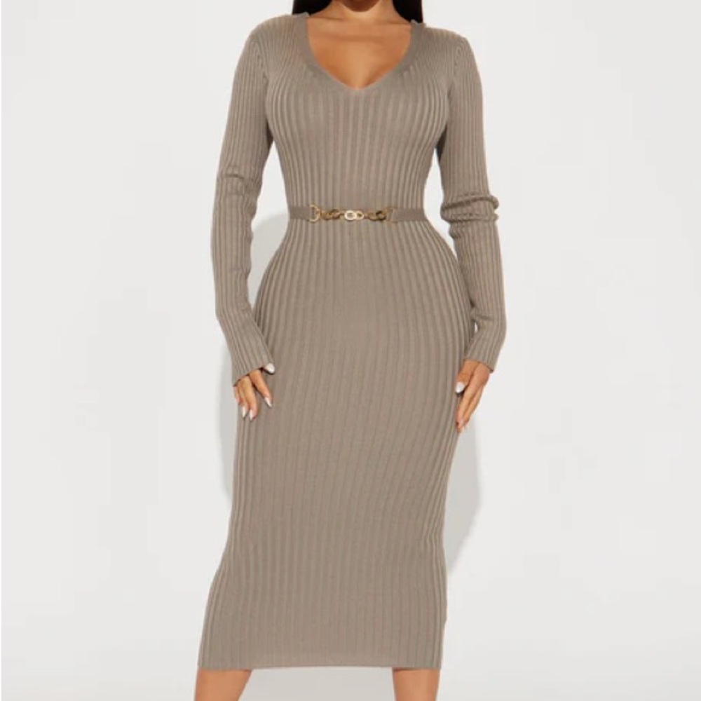 Elegant Tan Ribbed Knit Dress
